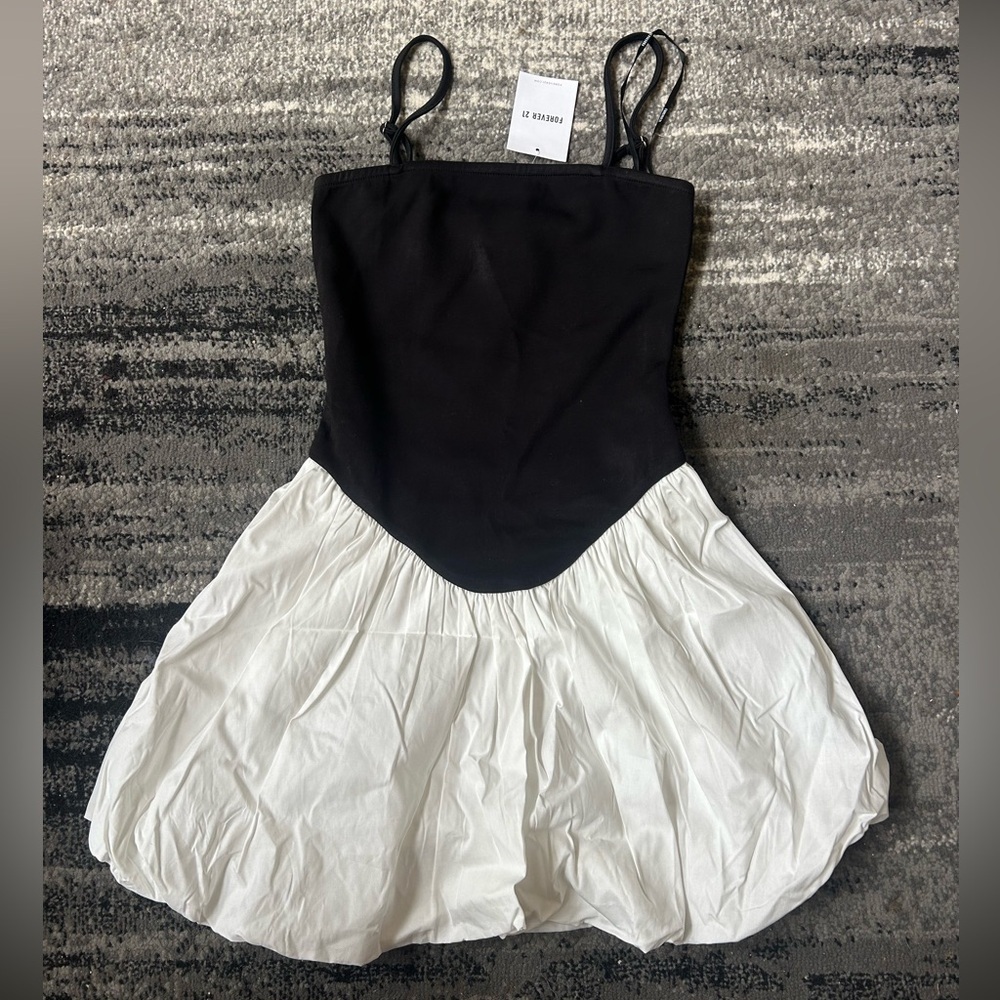 Forever 21 Black & White Mini Dress